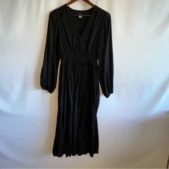 Women's Old Navy Black Long Dress - Picture 2 of 10